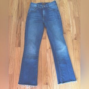 MOTHER The Insider Ankle Fray Jeans